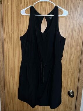 Torrid Black Sleeveless Keyhole Waist Tie Active Dress